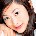 眼睛放电的女孩