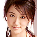大眼睛女生