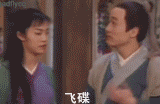 偷偷趁机亲一个