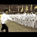 李小龙一脚踢飞人