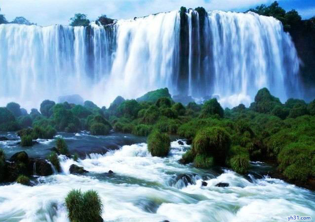 神奇的瀑布景色