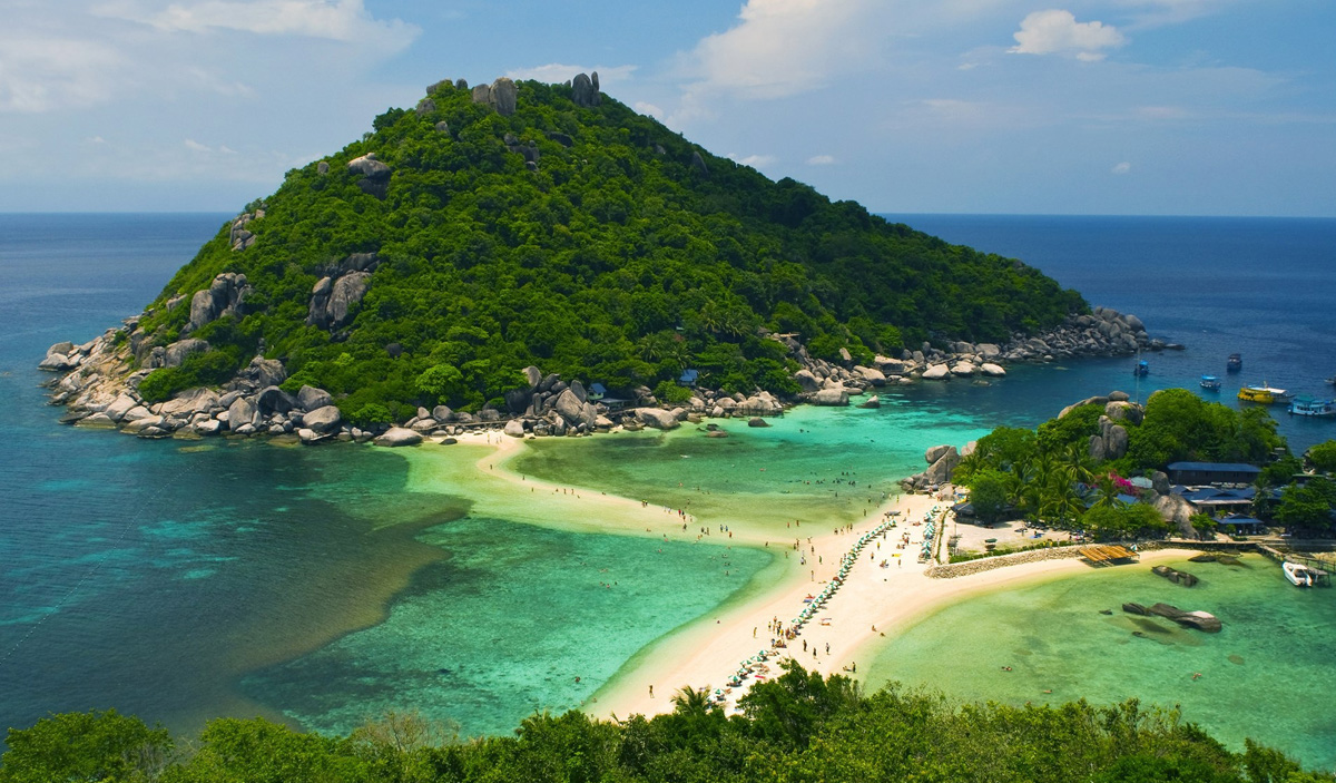 风光无限美的海边小岛