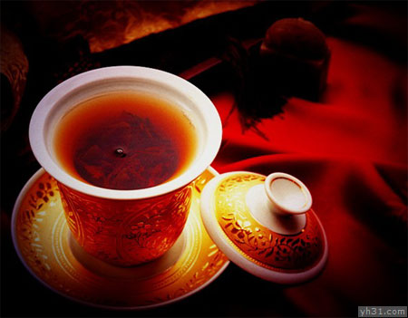 精美漂亮的红茶