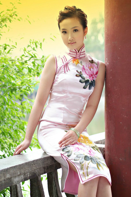 传统型美女，秀外慧中