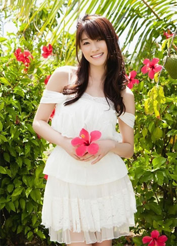 春面桃花的女孩