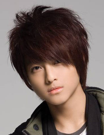 很帅很阳光的潮男