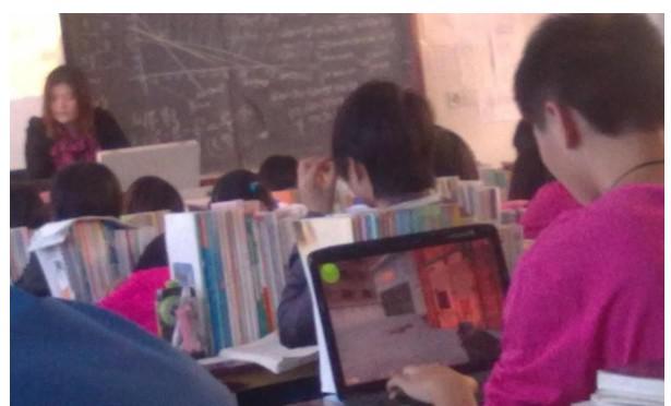 上课不专心，只爱玩CS