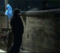 无敌小便冲跨墙