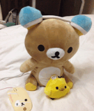 快乐摇摆的泰迪熊