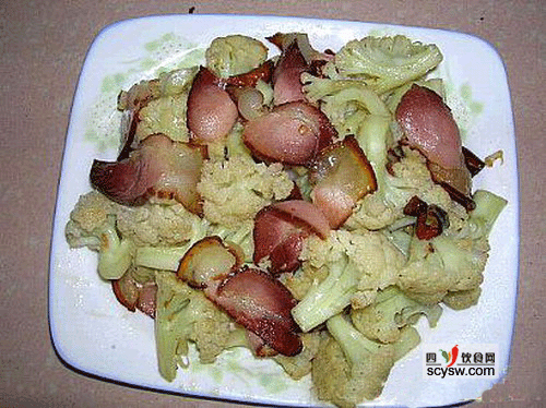花菜炒腊肉