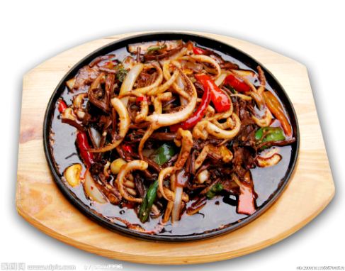 漂亮的红烧鱿鱼