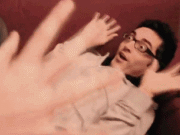 真人版跟猫咪玩迷藏