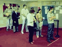 插队后，被人偷袭击毙