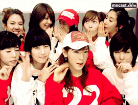 一群顽皮的女人