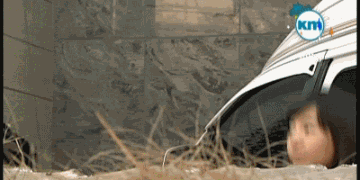 三位漂亮女孩集体玩偷窥