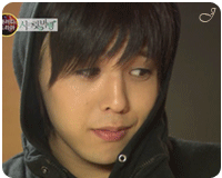 奇怪的害羞表情