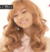 摇摇晃晃的韩国美女