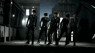 韩国帅哥跳劲舞