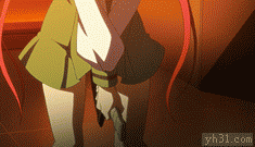 从胯下抽出一把大刀来