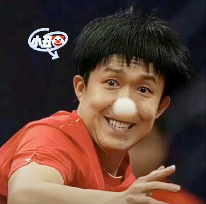 摄影师的角度真是与众不同，拍出来好像鼻子上粘了个球