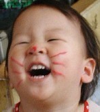给宝宝脸上画只猫