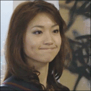 美女学老虎的表情