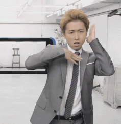 男人也跳诱惑的舞蹈