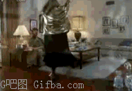 胖女人跳钢管舞的后果