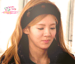 突然舞动起来的女人