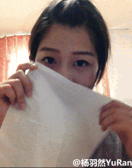 满脸胡子的女人，吓晕你