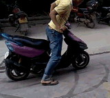 地球也阻止不了失控的摩托车