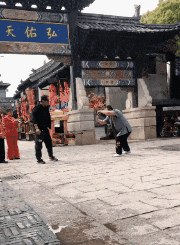 摄影师也不是一般的牛逼！同步拍空翻镜头