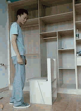 小椅子秒变梯子