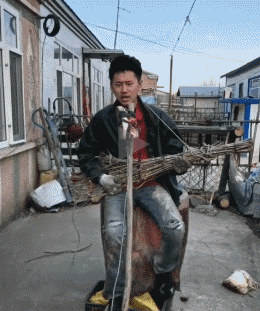 只要心中有音乐，哪里都是舞台