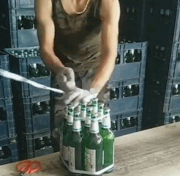 专业扎啤酒，手速快过机器